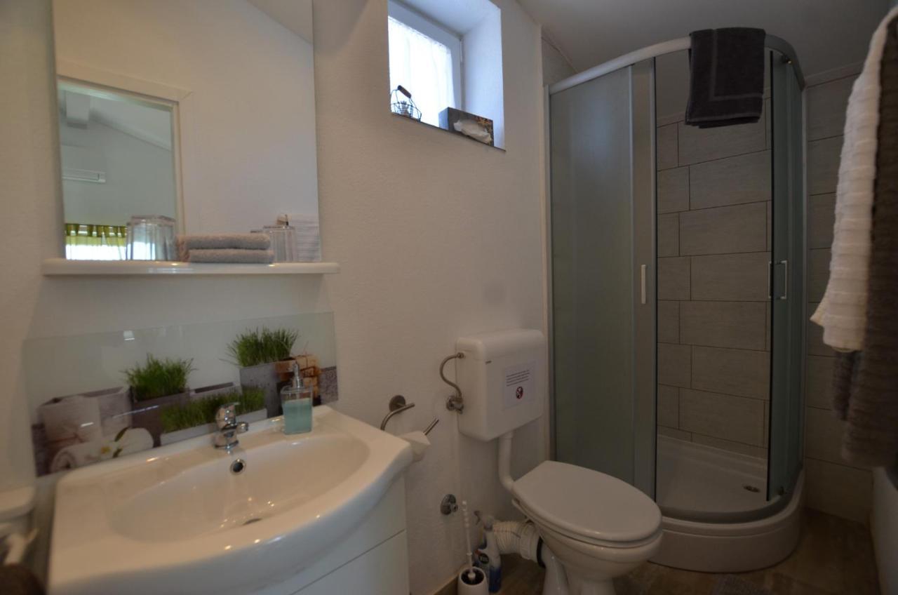 Bavica Apartments Ровинь Экстерьер фото